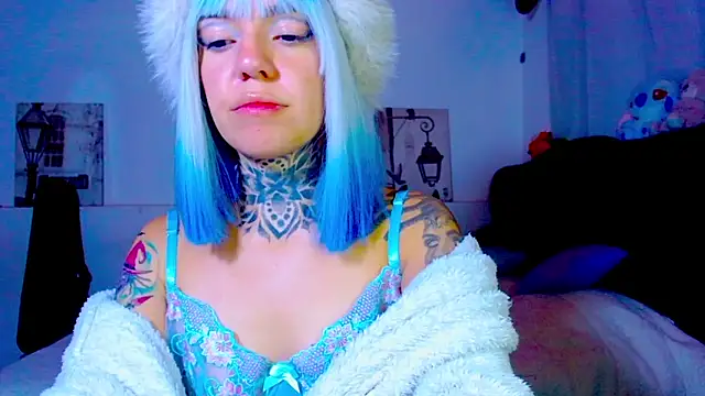 LannieGonzales online show from May 2026 02:36:01 PM