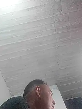 celeste leon07 online show from April 2026 01:23:01 AM