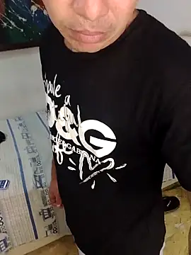 celeste leon07 online show from April 2026 01:07:02 AM