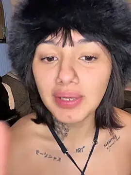 Abrildqquino online show from May 2026 03:21:01 AM
