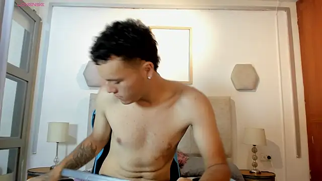 Snapshot of _blowsex_ chatting on March 2026 01:57:01 PM blowsex online show from March 2026 01:57:01 PM