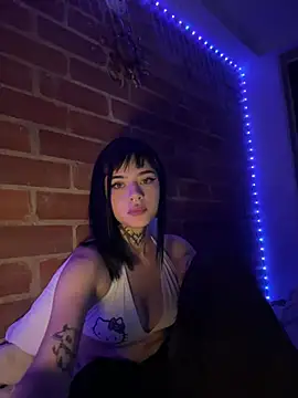 Snapshot of Babeel_ chatting on May 2026 01:15:02 AM Babeel online show from May 2026 01:15:02 AM