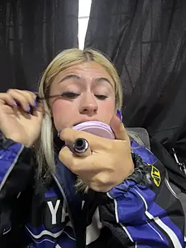 Lia fire online show from April 2026 11:16:01 AM