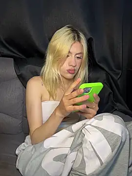 Lia fire online show from May 2026 02:41:02 AM