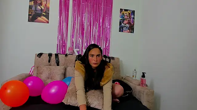 seleste brown online show from April 2026 09:56:01 PM