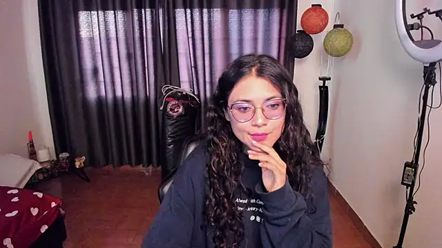 FreyaRouge online show from June 2026 10:59:02 AM