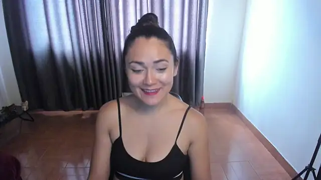 FreyaRouge online show from July 2026 06:18:02 PM