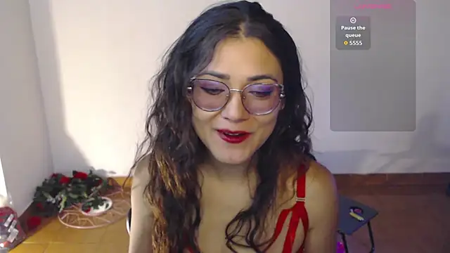 FreyaRouge online show from June 2026 05:03:04 PM