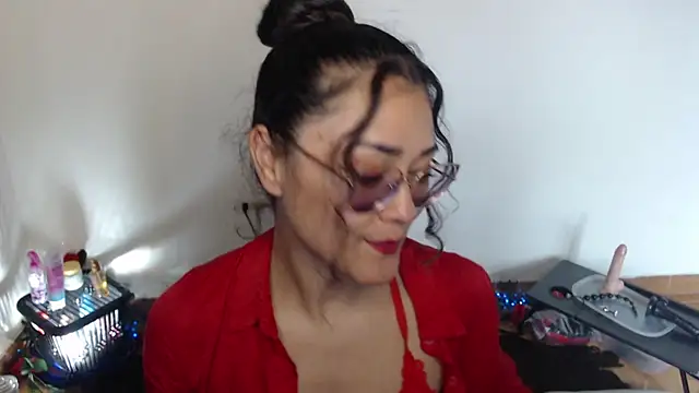 FreyaRouge online show from June 2026 05:10:02 PM