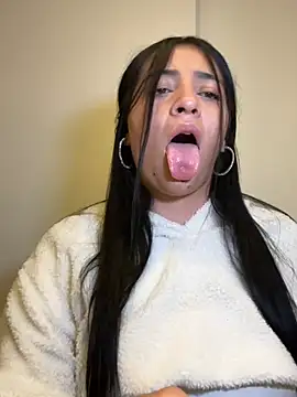 nicole bunny21 online show from April 2026 01:35:02 AM