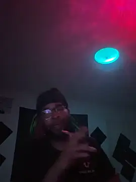 Coolguydope online show from April 2026 07:33:02 AM