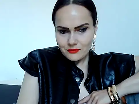 Kin Kueen online show from May 2026 10:22:01 AM