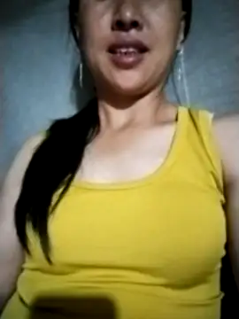 Snapshot of Lisa-aa chatting on April 2026 01:52:02 PM Lisa-aa online show from April 2026 01:52:02 PM