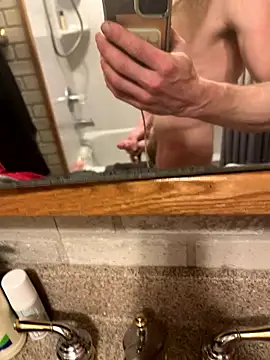 Shawnronald420861 online show from April 2026 10:47:01 PM