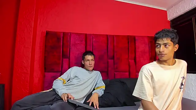 LuckandSamuel online show from April 2026 02:21:01 AM