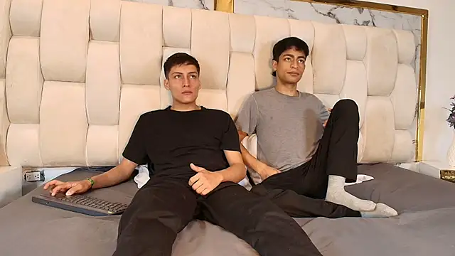 LuckandSamuel online show from April 2026 02:14:02 AM