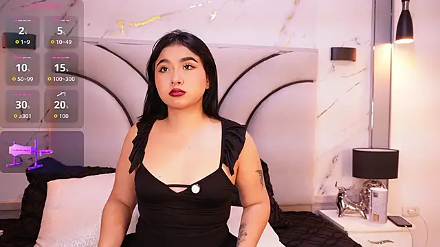 Lilith nyxx online show from April 2026 11:22:01 PM