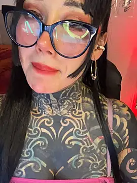 Musedreams online show from April 2026 02:18:01 AM