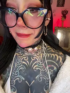 Musedreams online show from April 2026 01:29:02 AM