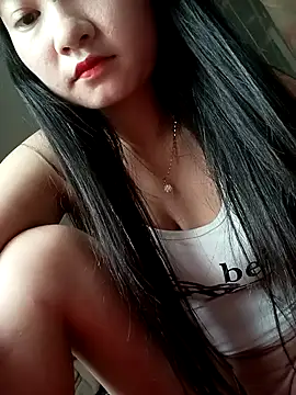 Linh Hoang online show from April 2026 07:11:02 AM