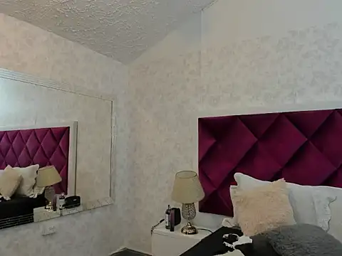 Snapshot of LehayJones chatting on April 2026 02:46:01 AM LehayJones online show from April 2026 02:46:01 AM