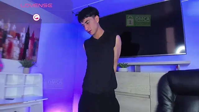 Snapshot of Taylor_Brooks chatting on April 2026 06:24:01 PM Taylor Brooks online show from April 2026 06:24:01 PM