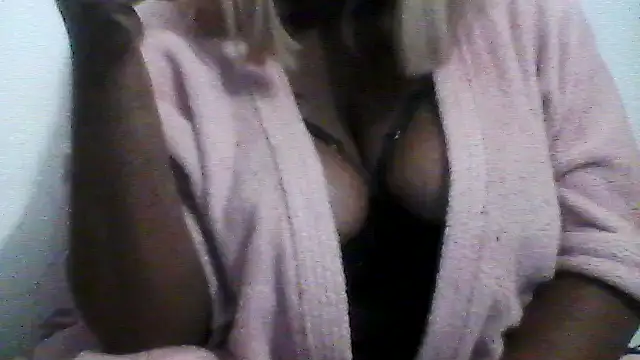 bl4ckvenus online show from May 2026 03:58:02 AM