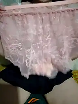 Mi-Naney online show from May 2026 03:31:02 PM