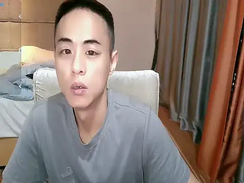 Snapshot of davidboys chatting on April 2026 04:30:01 AM davidboys online show from April 2026 04:30:01 AM