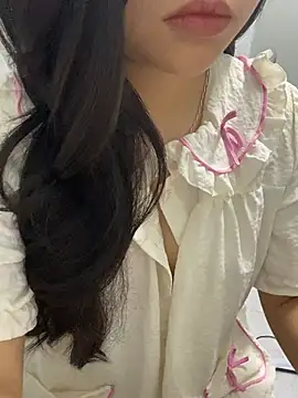 Rosecute11 online show from April 2026 08:45:01 AM