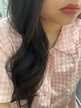 Rosecute11 online show from April 2026 04:59:01 AM