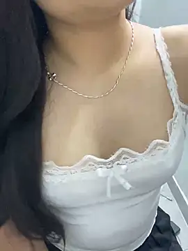 Rosecute11 online show from May 2026 05:55:02 AM