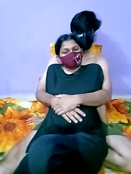 Snapshot of Jerin_Couple61 chatting on April 2026 06:12:02 PM Jerin Couple61 online show from April 2026 06:12:02 PM