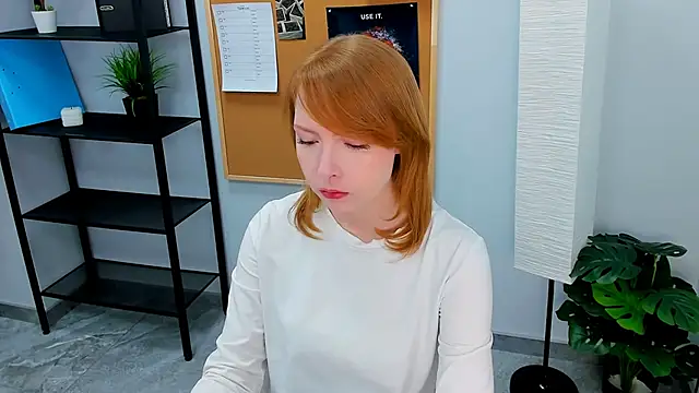 CherryCrushLove online show from April 2026 05:54:01 AM