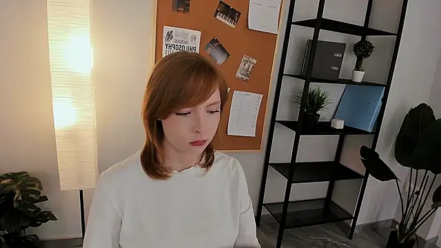 CherryCrushLove online show from April 2026 05:44:02 AM