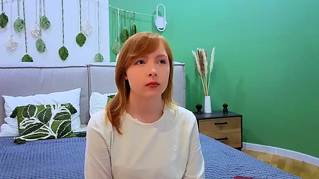 CherryCrushLove online show from March 2026 09:00:01 AM