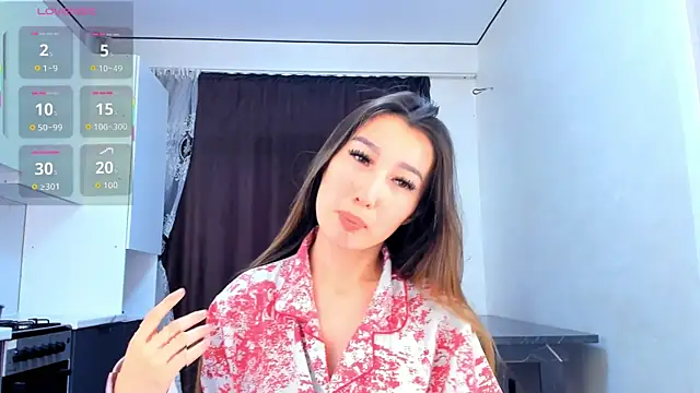 MoonPetite online show from April 2026 03:46:02 AM