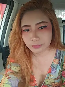 XRasee online show from April 2026 02:39:01 AM