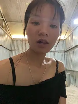 Elisa-a online show from April 2026 04:16:02 AM