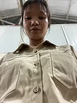 Elisa-a online show from April 2026 11:04:01 AM