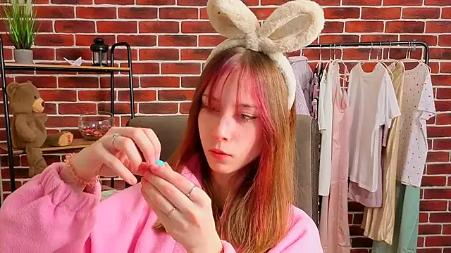 JudyyCarroll online show from April 2026 12:12:01 PM