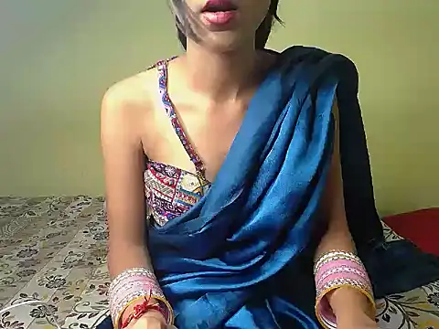 Snapshot of hoty-vani chatting on June 2026 08:25:01 AM hoty-vani online show from June 2026 08:25:01 AM