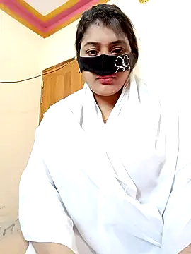 Snapshot of Joya-22 chatting on April 2026 06:20:01 AM Joya-22 online show from April 2026 06:20:01 AM