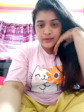 Snapshot of Joya-22 chatting on April 2026 11:28:02 AM Joya-22 online show from April 2026 11:28:02 AM