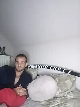 Fabika15 online show from April 2026 07:51:01 PM