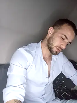 Fabika15 online show from April 2026 06:53:01 PM