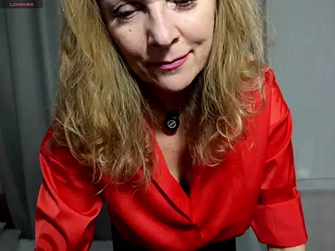 Snapshot of verywetforyou chatting on July 2026 12:20:02 PM verywetforyou online show from July 2026 12:20:02 PM