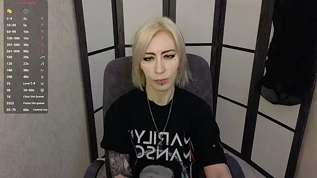 Snapshot of Black_Orchides chatting on April 2026 08:39:02 AM Black Orchides online show from April 2026 08:39:02 AM