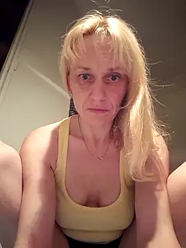 RinaSunX online show from April 2026 01:20:02 AM