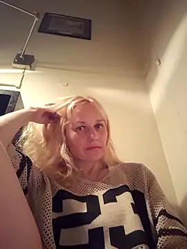 RinaSunX online show from April 2026 01:24:02 AM